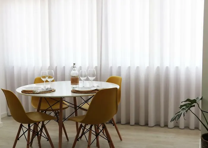 Cold House Апартаменты Гуарда